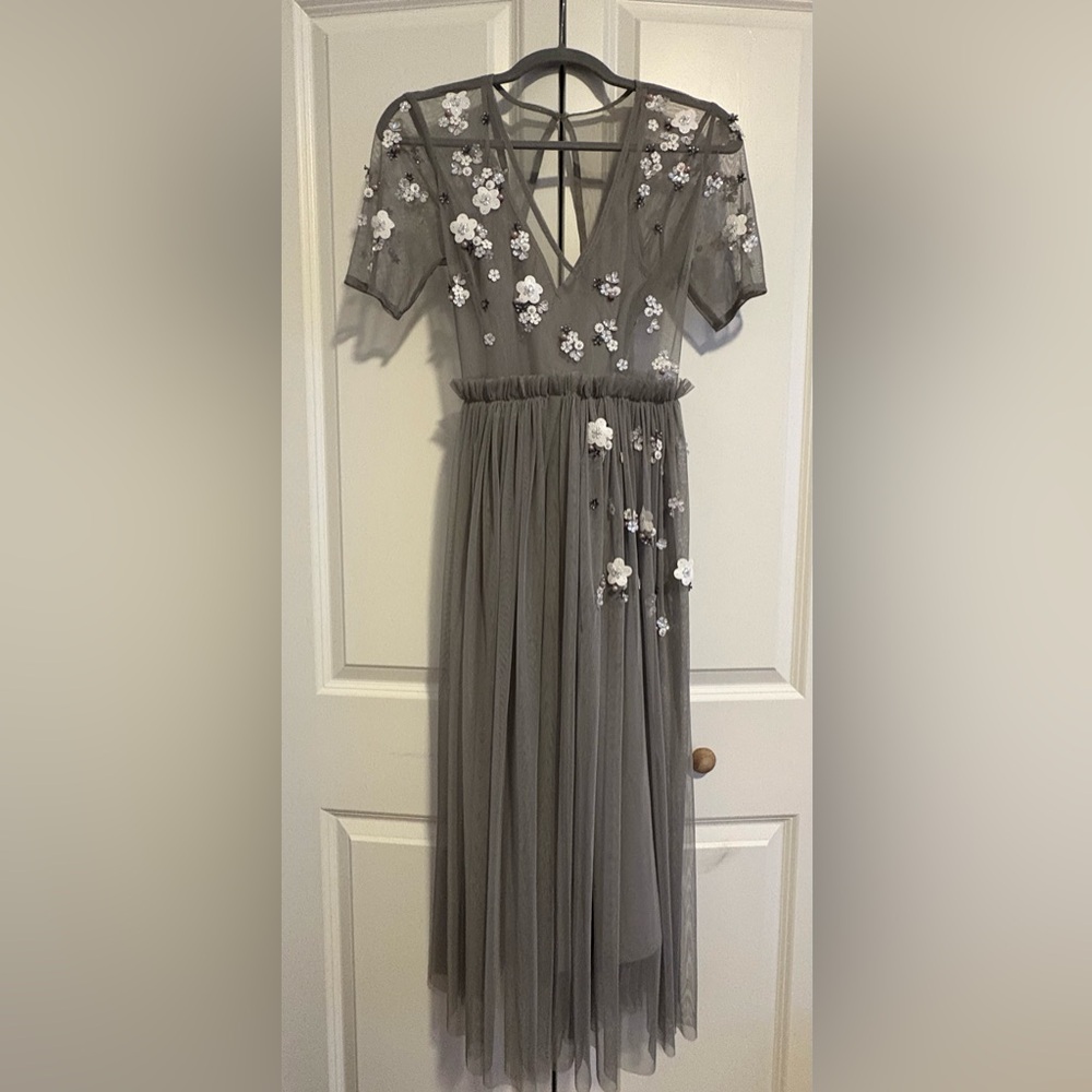 ASOS Gray Dress with White Floral Details - Picture 2 of 6